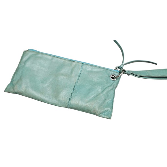 HOBO Aqua Leather Wristlet Clutch Wallet Vibrant Lined Interior Seafoam Green - Picture 1 of 9